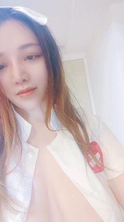 jojomissyou : 角色扮演護士裝