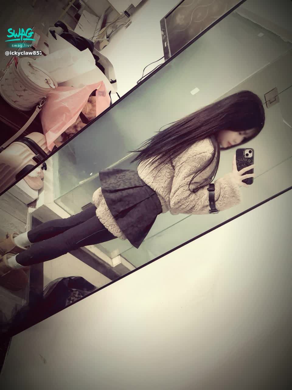 ickyclaw8579 : 再见你时 我发现还是保留那份最初的喜欢