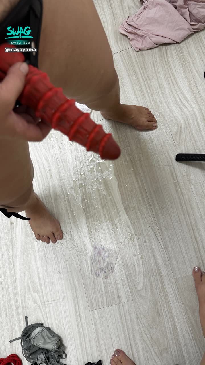 mayayama : 今日首播也玩得太嗨了。滿地都是水💦