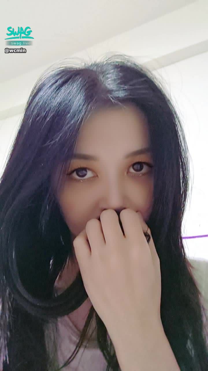 wcmin : 天氣好冷啊啊啊啊啊