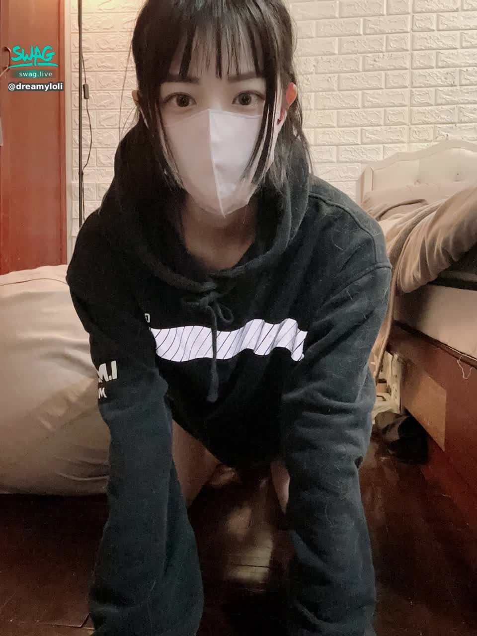 dreamyloli : 學小狗尿尿