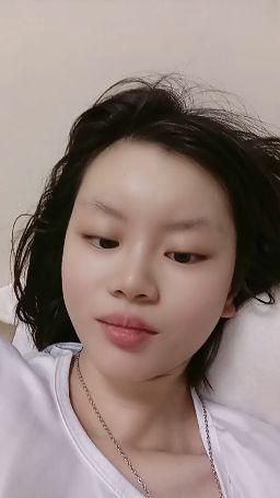 among_ : 又是無聊的一天！沒人陪伴