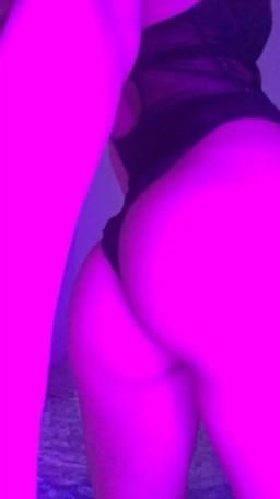 sweetkatty : hot body 😈