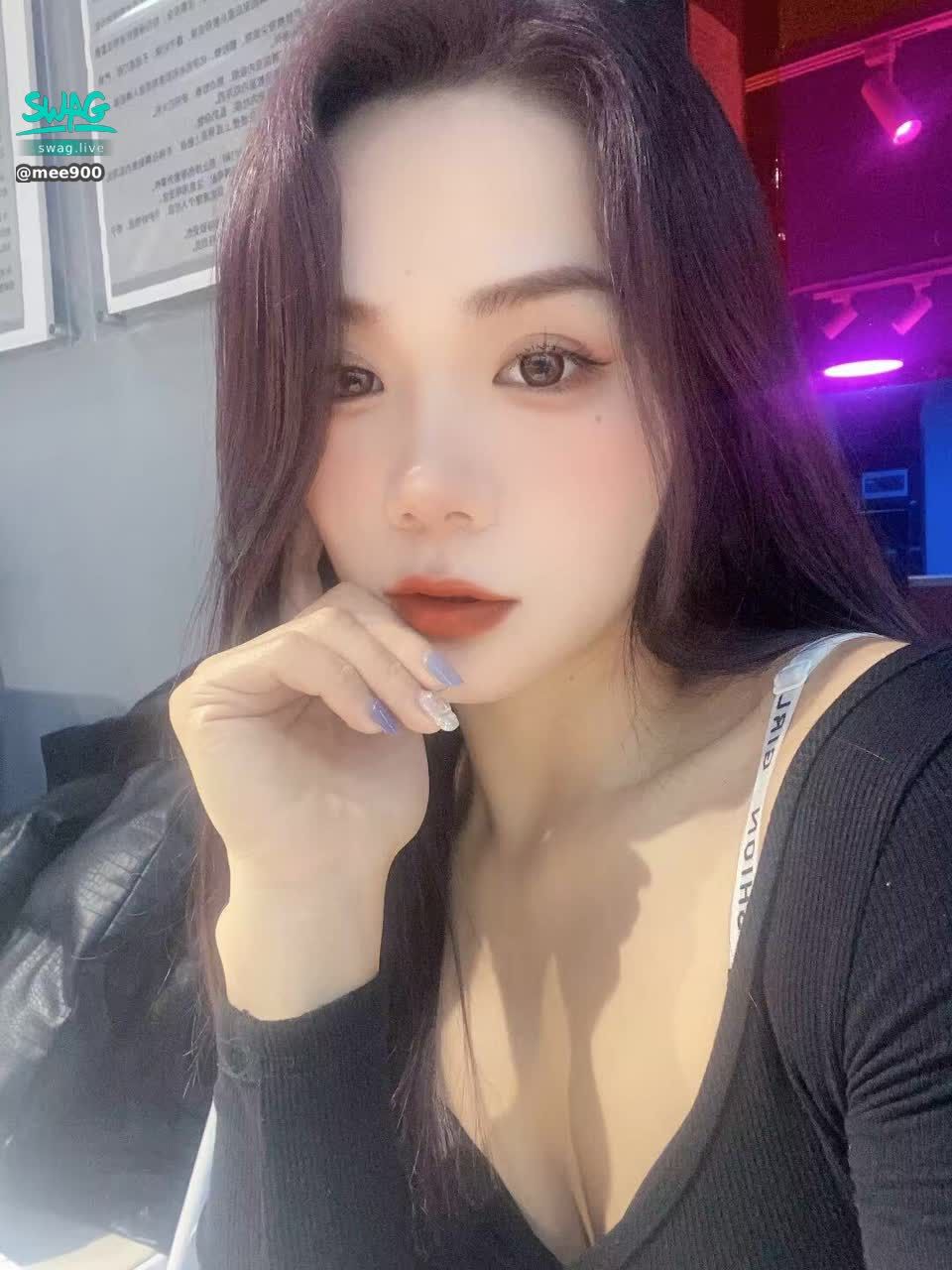 mee900 : 天冷了记得想紫萱，会很暖噢！#生活 #sexy #美少女
#舞蹈