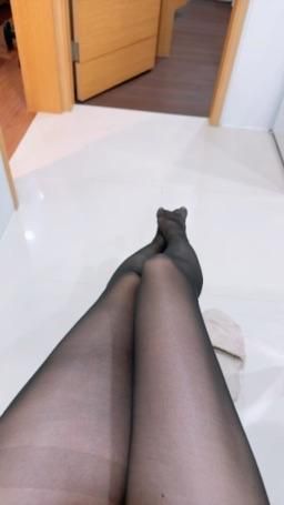 ladyyuan : 你最愛的黑絲襪送給你❤️❤️👅
甜蜜純約會可以去泡湯喔嘻嘻
私訊我勁爆一點跟別人不一樣的約會吧～