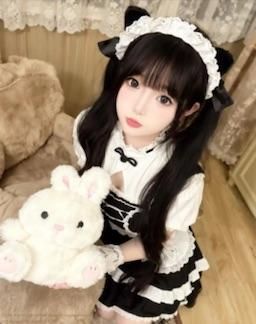 beast41 : 该怎么开口 是最近天冷了 还是想你了