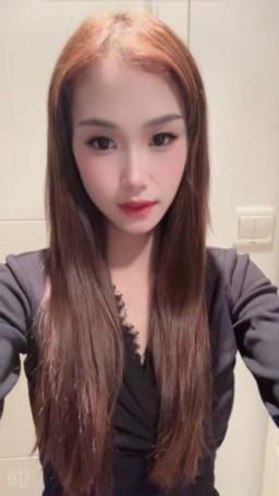 ouou_w : 我最丑，不敢说话～