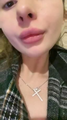 sweetkatty : lick 👅 my lips 👄😈