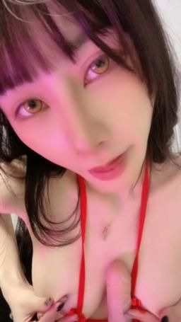 miyukibaby : 淫蕩小母狗乳交🫶🏻💕夾到哥哥射給在我奶上嗎..💦