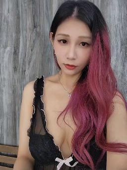 ritamin : 小露一下✨️