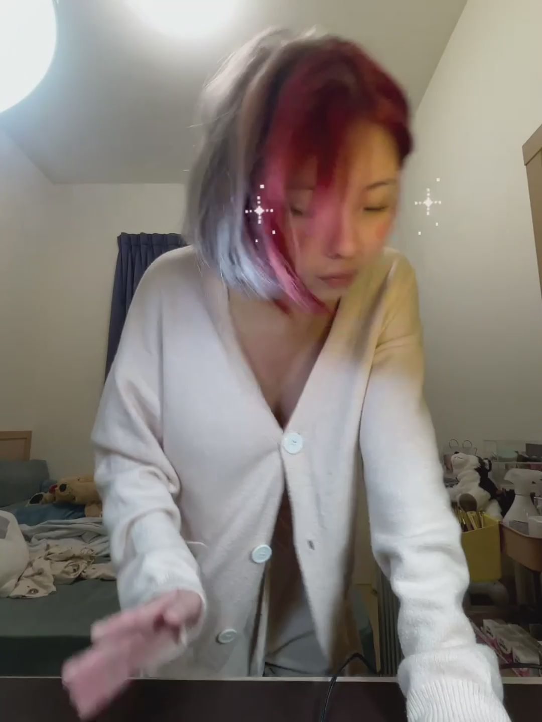 lustine : 3~2~1開跳!
好久沒開播了~最近學校的事情忙翻🫣請志明們再等等!想約客製化1.1還是可以私訊呦~ #sexy #性感 #生活 #日常 #素人 #露臉 #可愛