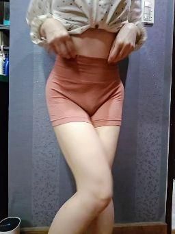 quanna : 穿這種瑜珈褲看起來好豐滿🍑🍑🍑