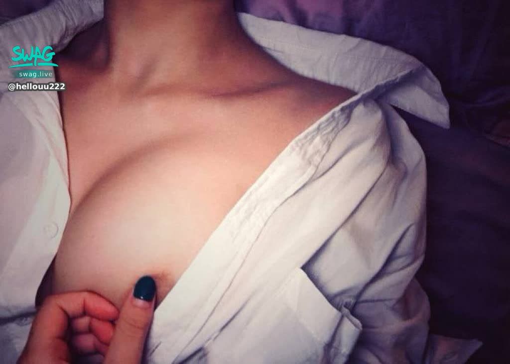 hellouu222 : 😝遮住小点点 我害羞