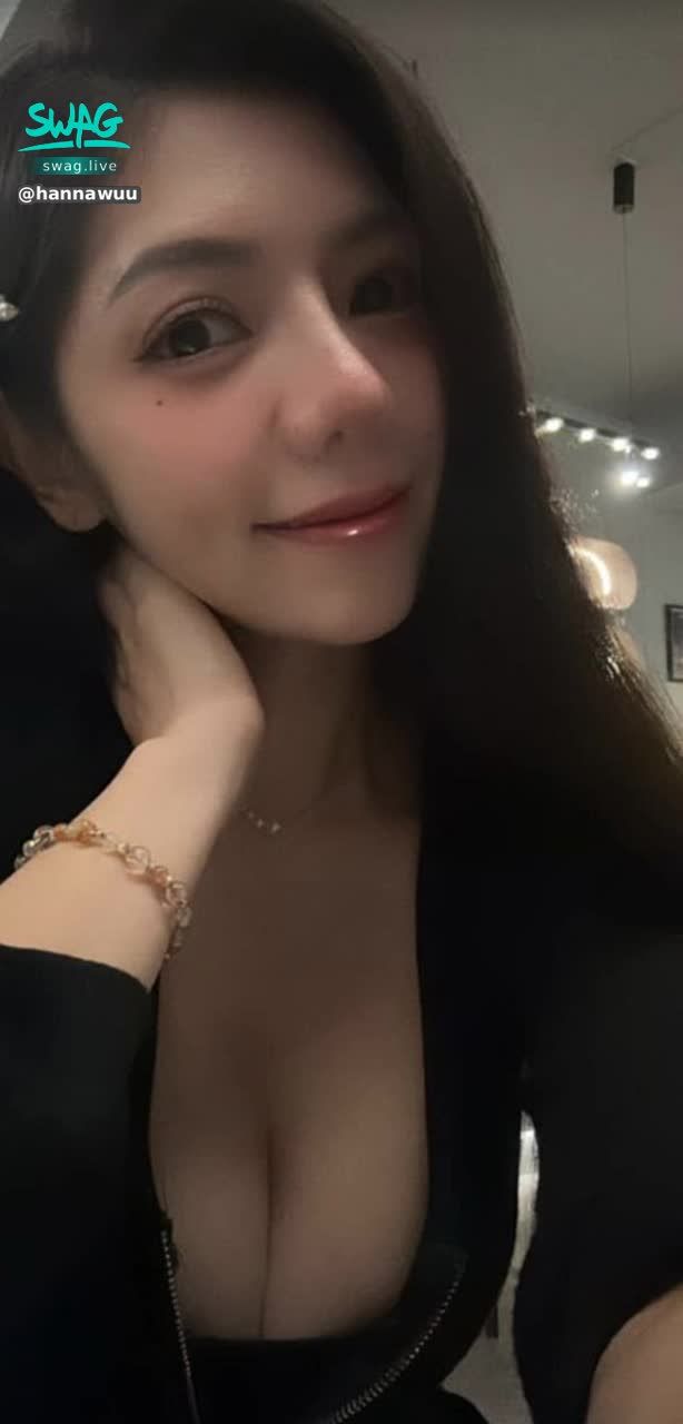 hannawuu : 忙著搬家ing…今天休播🥺