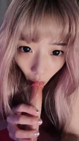 dagababy : 棒棒吃的津津有味😍嘴上功夫很棒的我🤤💕