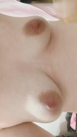 momopoly0035 : 好嫩的奶