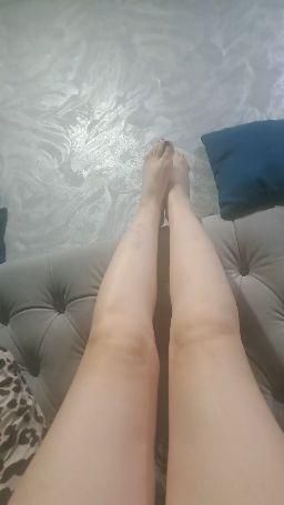 pinkpather : show legs,cute panties