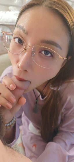 sunnyday9 : 口交完用精液敷臉