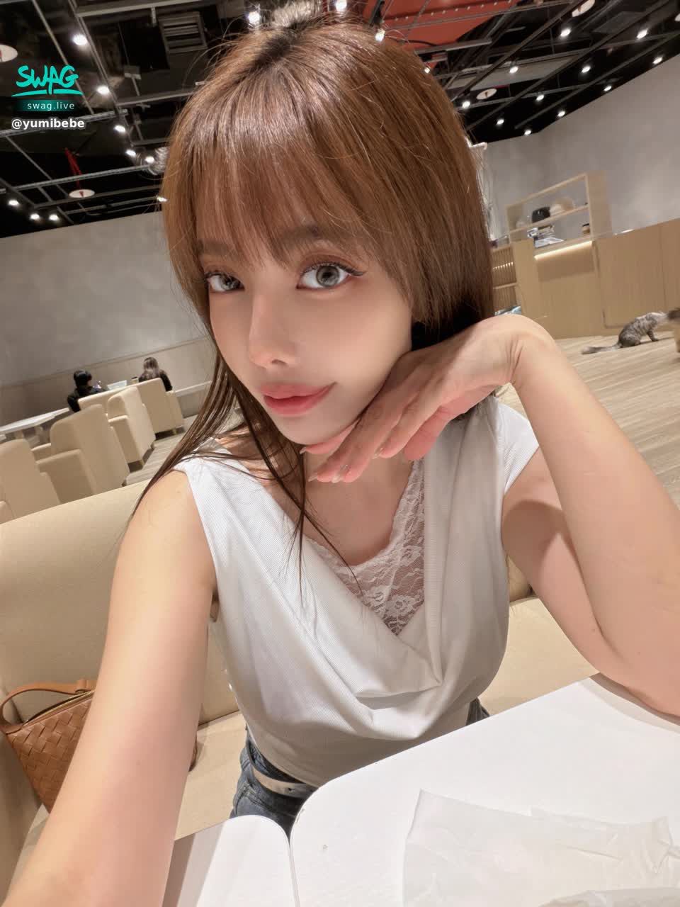 yumibebe : 今晚 23:00 主題直播🤍性愛教學
滿20萬 開啟火熱性愛教科書

#主題直播