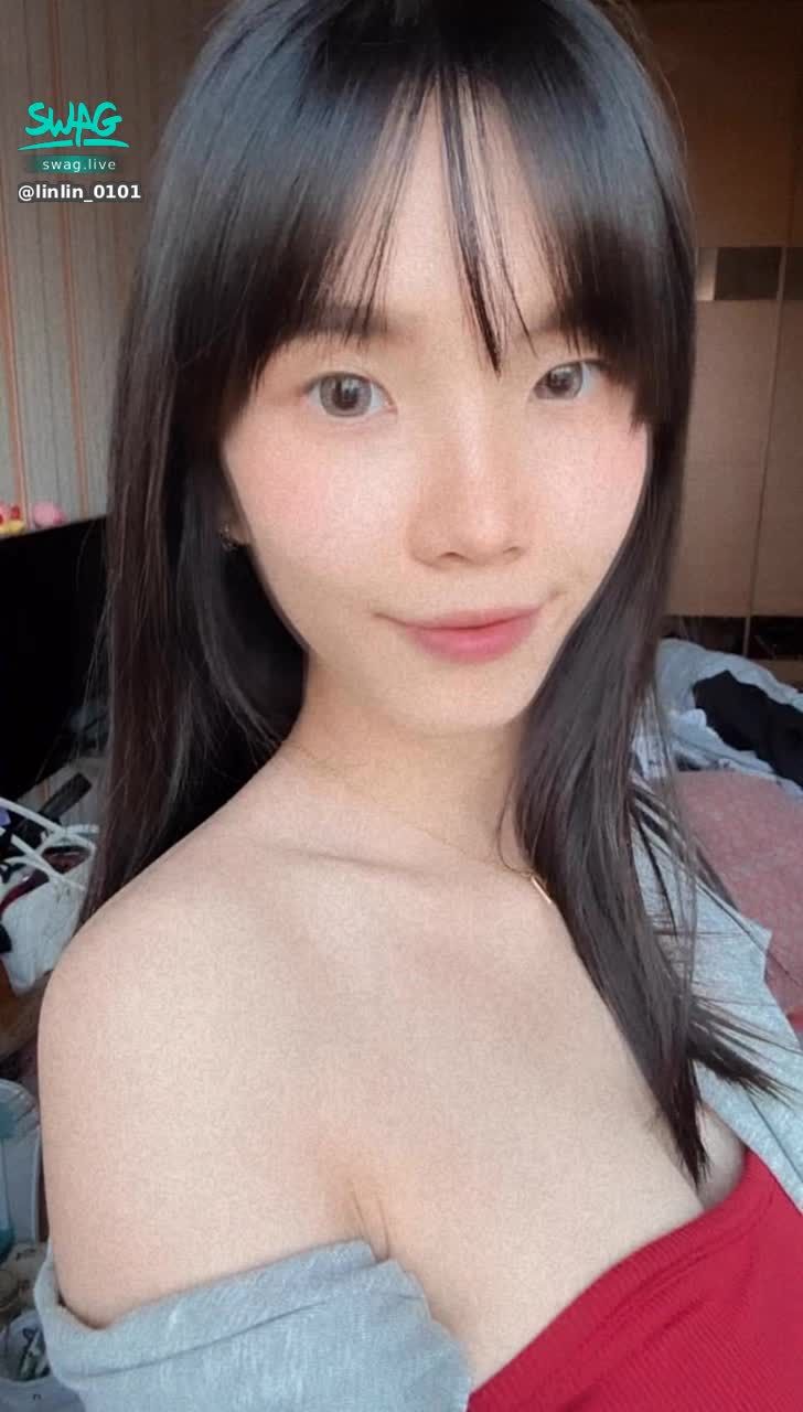 linlin_0101 : 想要什麼需求可以私訊我✉️

突然覺得好熱 🔥