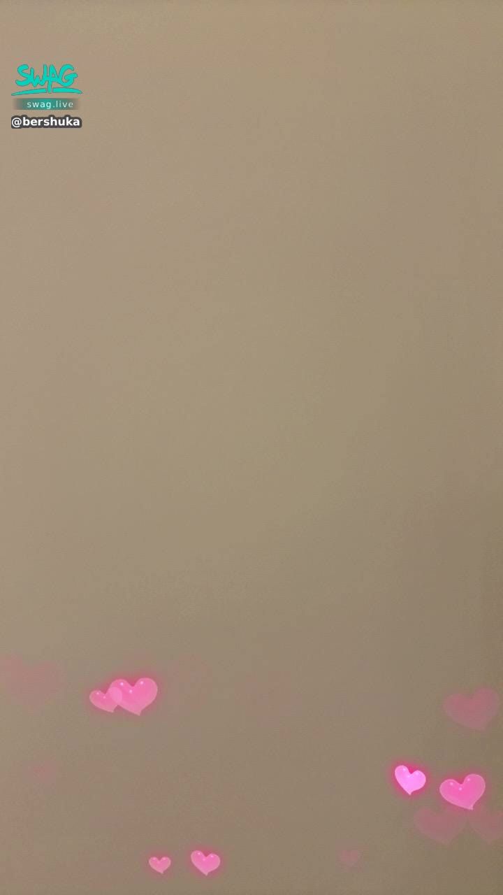 bershuka : 今天發生太多事⋯ 現在才準備回家⋯ 直播改週五。🙏