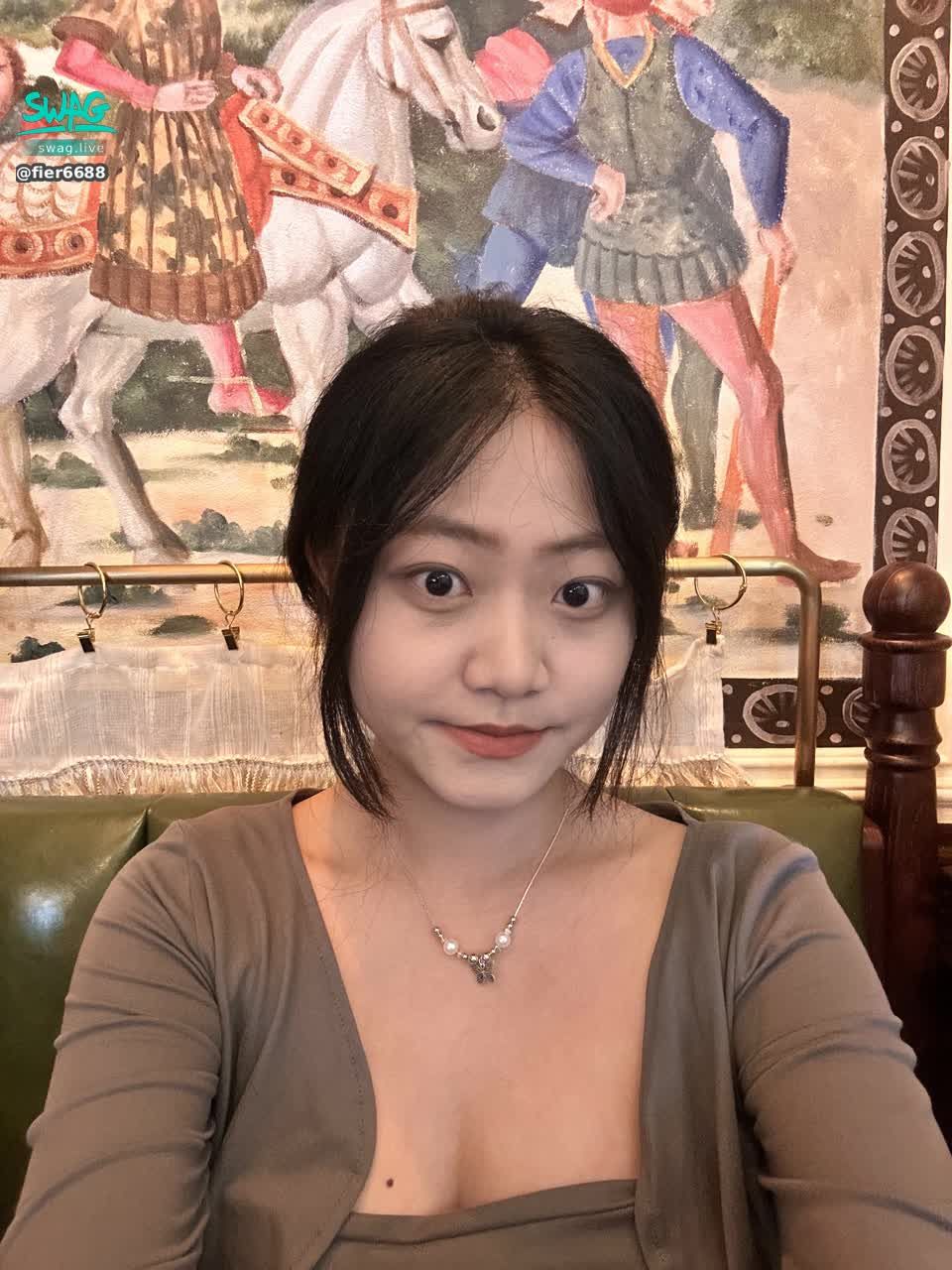 fier6688 : 今天的我依旧美丽哈哈哈😂