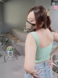 jujunomama : 在酒吧打工
偷偷錄😈
還差點被老闆發現
好刺激🤫