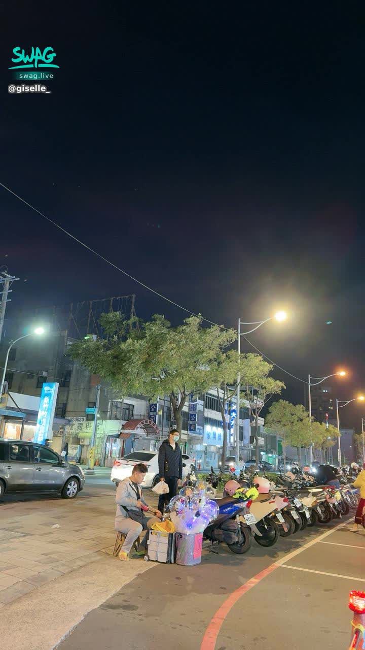 giselle_ : 芙梨今晚休息～還沒回台北～