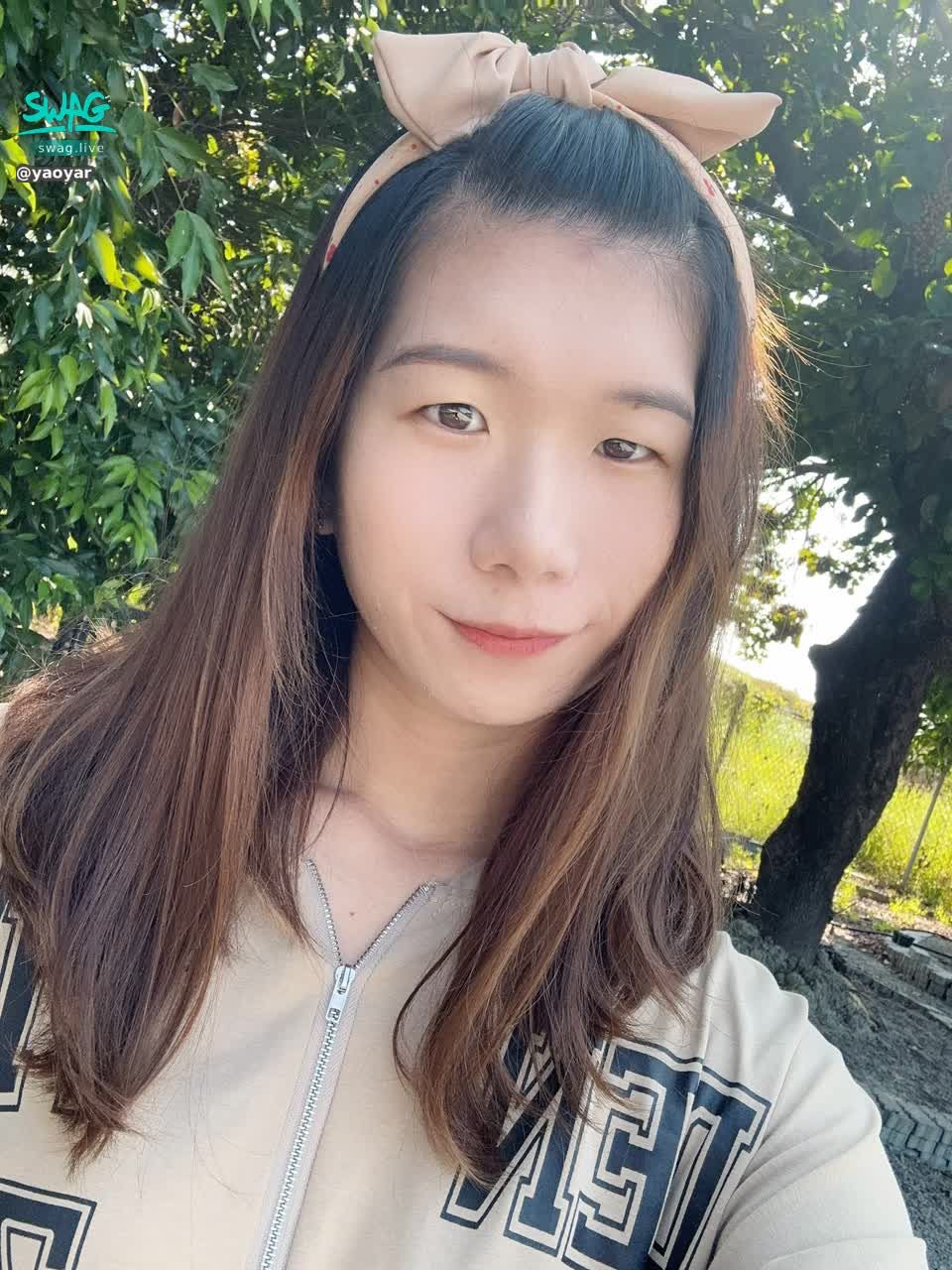 yaoyar : 嗨嗨~新人主播順利撐過第一個禮拜🤣謝謝大家的支持~希望我拍什麼影片~可以私訊跟我說🥰🥰 #私訊 #甜美 #露臉 #新人 #日常