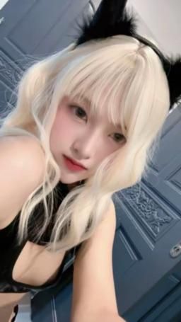 yujin_012 : hi~ Call me Yujin