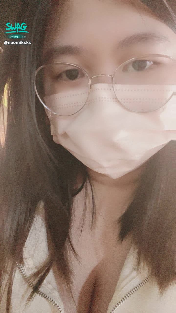 naomiksks : 還沒下班🫠
今日大爆雷🥹🥹
晚點上播希望Babe給我一點安慰☹️☹️☹️☹️☹️
夜市人生好難