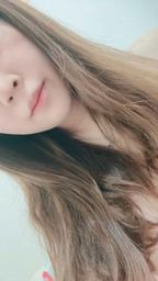 sexyenen : 剛起床臉好腫😳