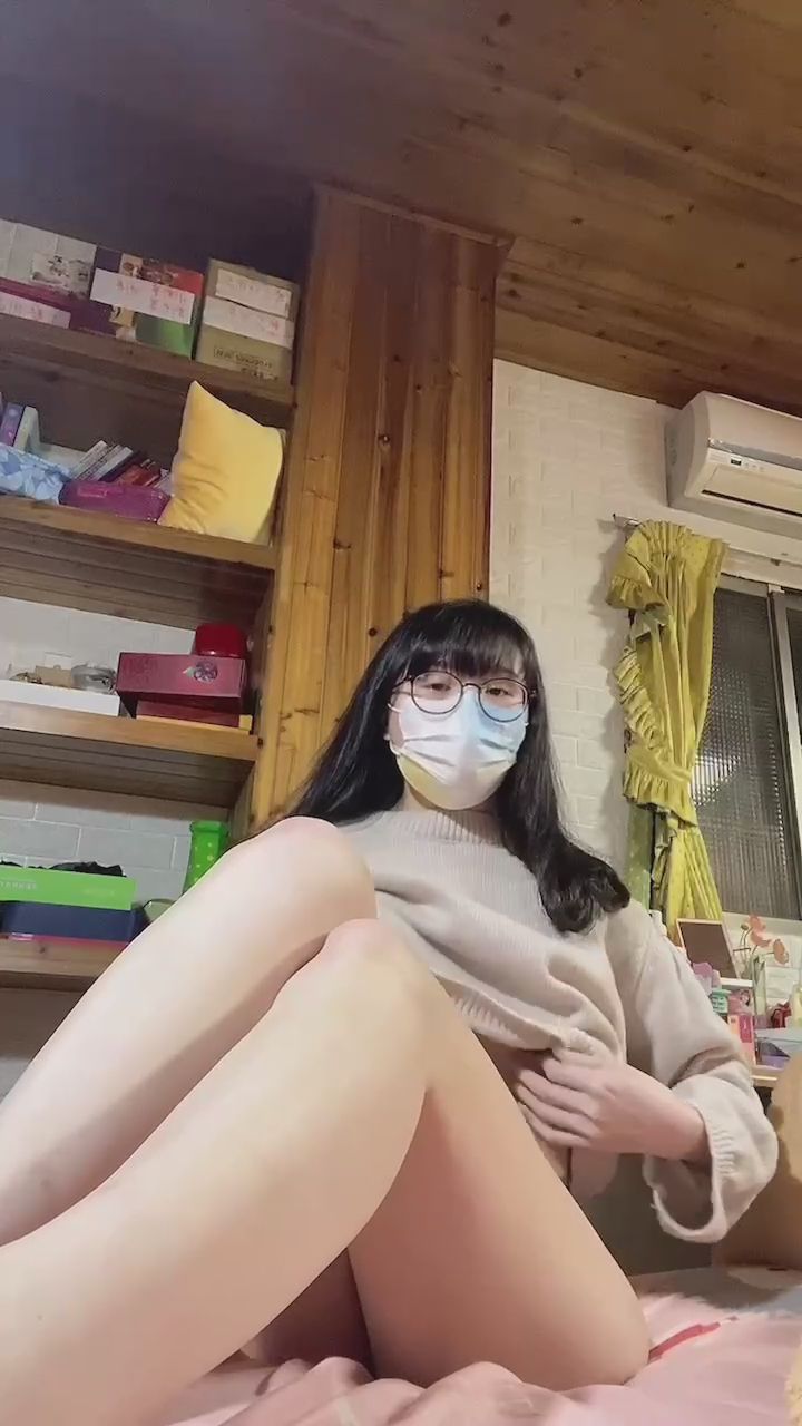 lin880317 : 福利大放送🥰一堆長片想要送給你們👀想看什麼類型私訊我　#私訊 #sexy #性感 #生活 #騷 #長腿