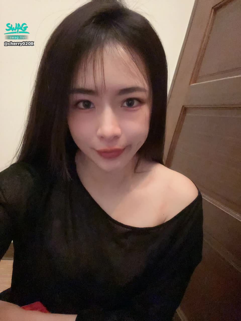 cherry020800 : 要準備12月了👀又快過完一年❤️大家今年的願望都有實現嗎～希望最後一個月大家一起加油🥰 #sexy #性感 #生活 #日常 #生活