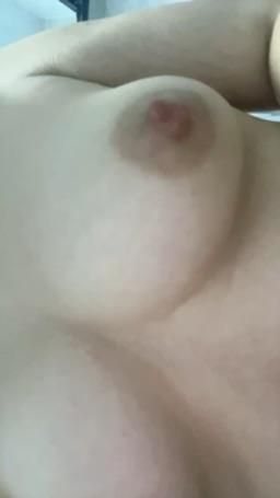 aiaidnana : 两个都看看