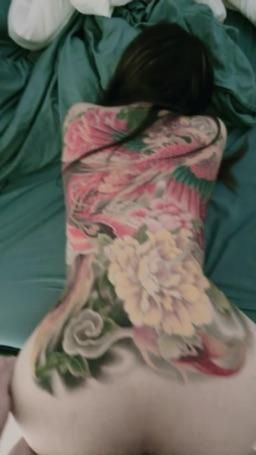 codyyuyan : ❤️實戰背後式❤️無套屁股超欠撞，從後面來爽到會軟腳