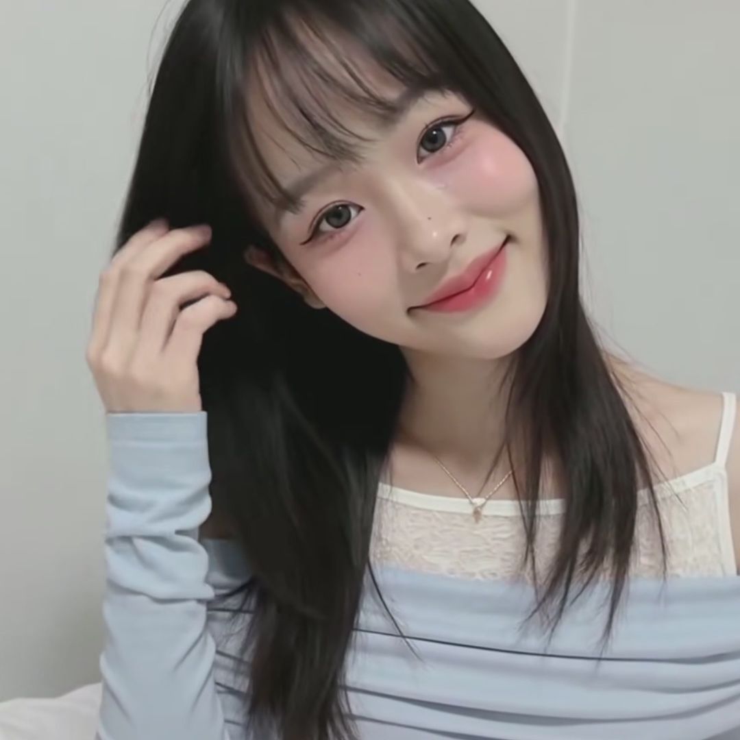 zghn9 : 第一次直播，希望各位哥哥支持一下妹妹Babe