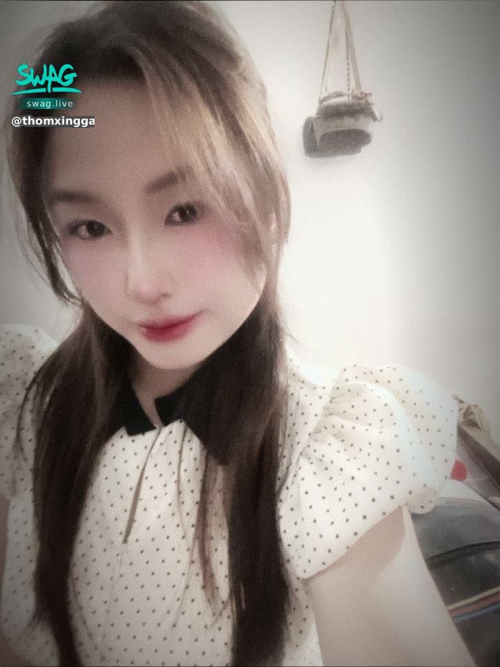 thomxinggaiii : em xinhhhBabe