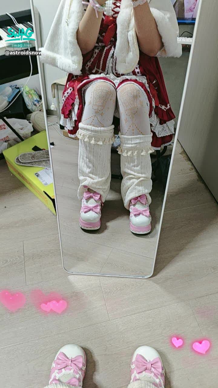 astroidsnow : #可愛 #長腿 #生活 嘻嘻