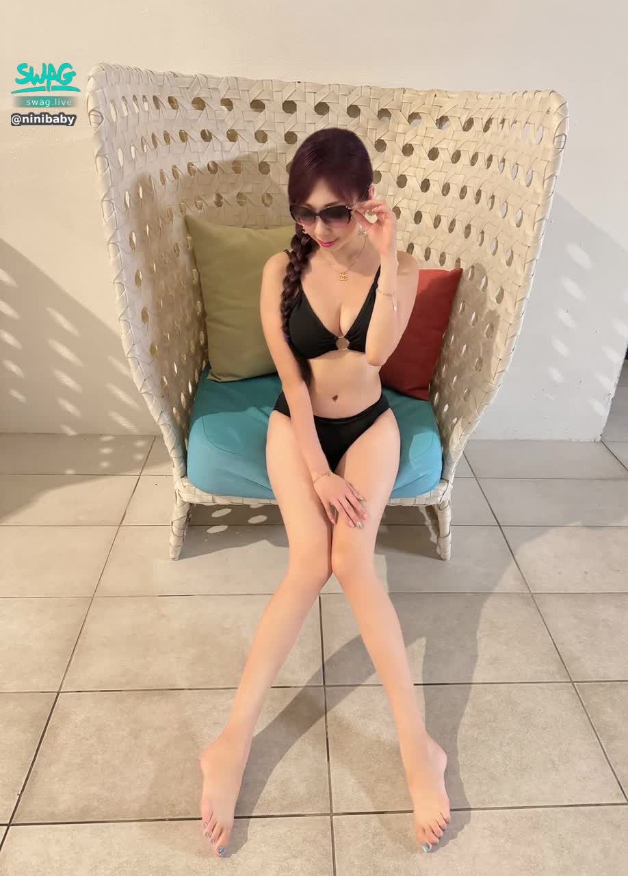 ninibaby : 曾經相遇💕總勝過從未碰頭😘
Babe你媽咪都沒有告訴過你嘛😈

人生不能錯過兩樣東西✌🏻
一個是不可以錯過末班車🥰
另一個就是不可以錯過我啦🙈

🩷高顏值百分百約會不踩雷🩷
💙見過粉絲都念念不忘的好身材💙
💛低鑽純約會沒有時間壓力💛
❤️喜歡真實認識「你」約會不趕時間❤️
💚私訊一句👉🏻「我想約妮」💚
💜妮妮來告訴你怎麼1:1甜蜜約會💜