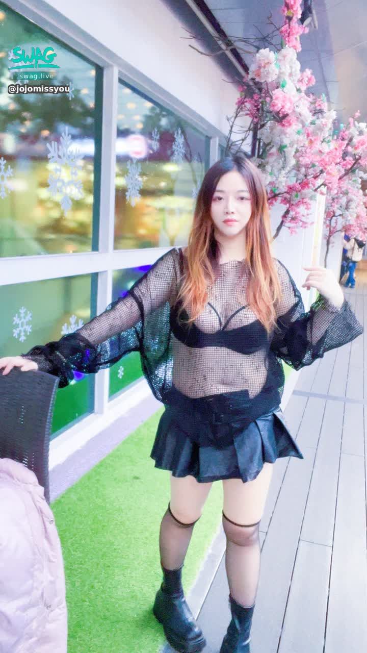 jojomissyou : 火辣辣的