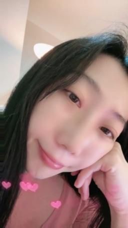 bershuka : 猝不及防的深V誘惑❤️‍🔥