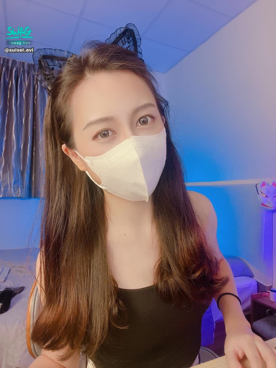 suisei.avi : 這次要組什麼好呢～
推薦一下帥帥的機型吧！
最近都沒看到想買的！！
是不是沒人懂模型🥲