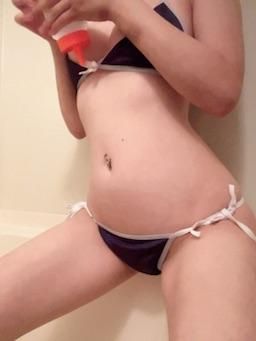 cuteninibaby : 聽說按摩店都會抹這個油？