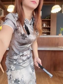 wasteful : 旗袍古典性感舞蹈-探窗