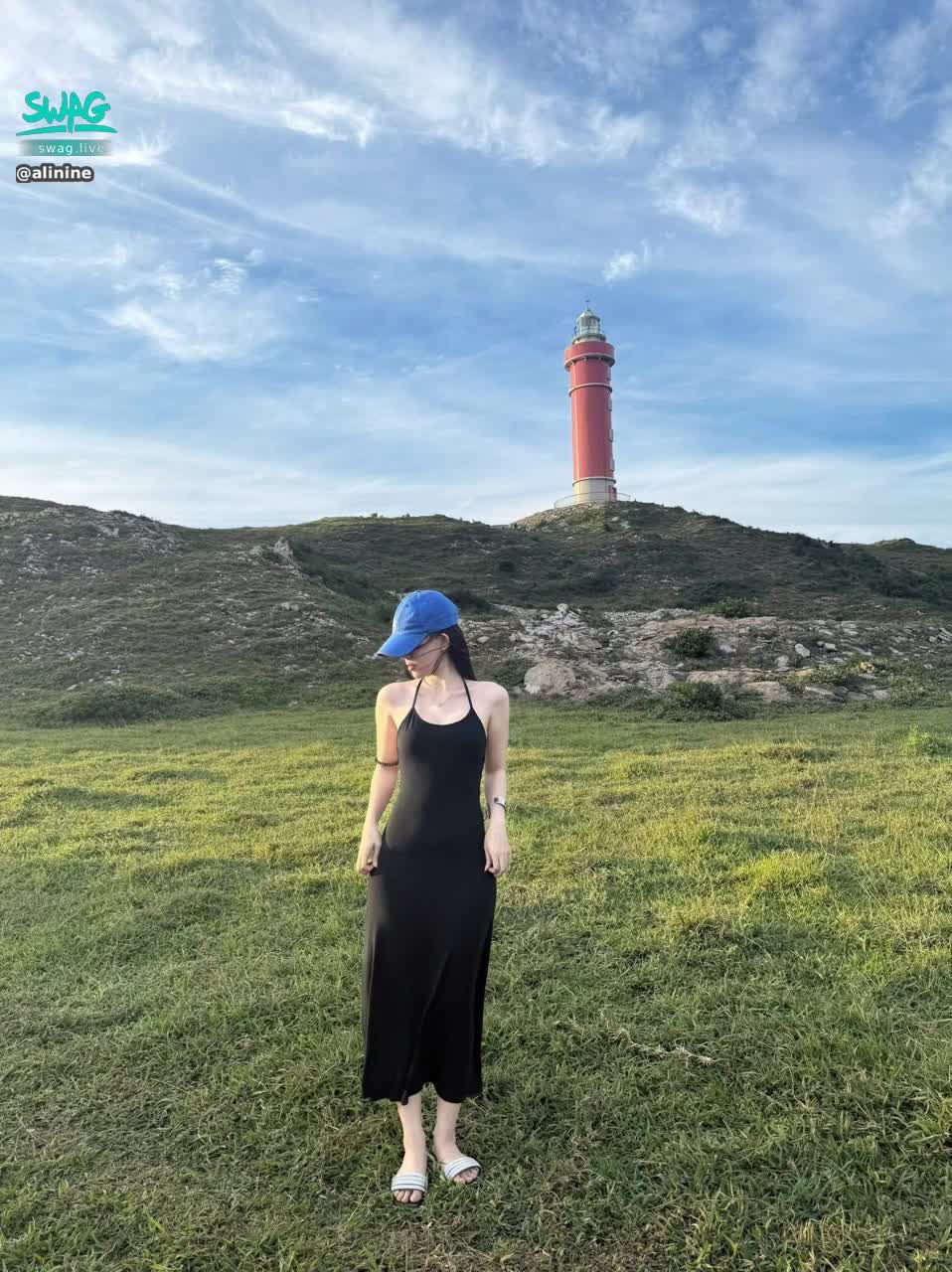 alinine : ✌️✌️