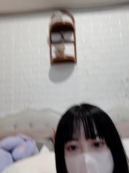 dreamyloli : 床上小穴特寫