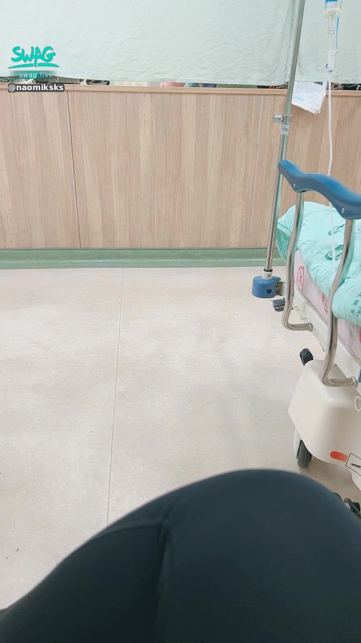 naomiksks : 還在急診忙🤷♀️🤷♀️🤷♀️
趁機偷開或是回家開❤️🔥
雞雞癢可以先私訊「想念娜亞」
領取小影片喔🎦