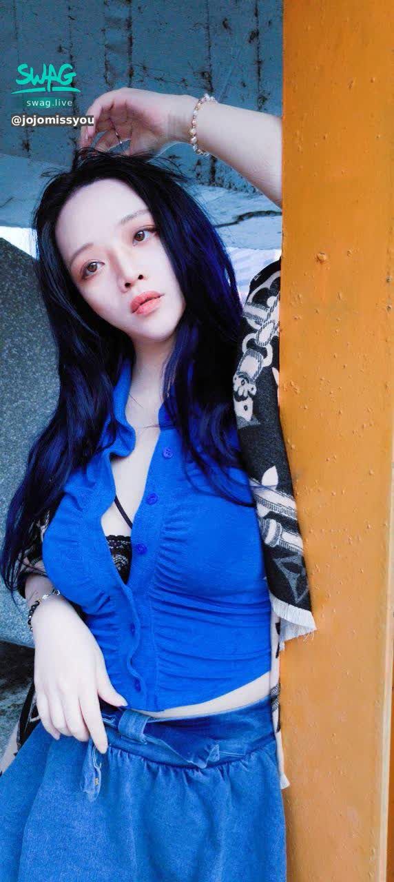 jojomissyou : 好看嗎？哥哥