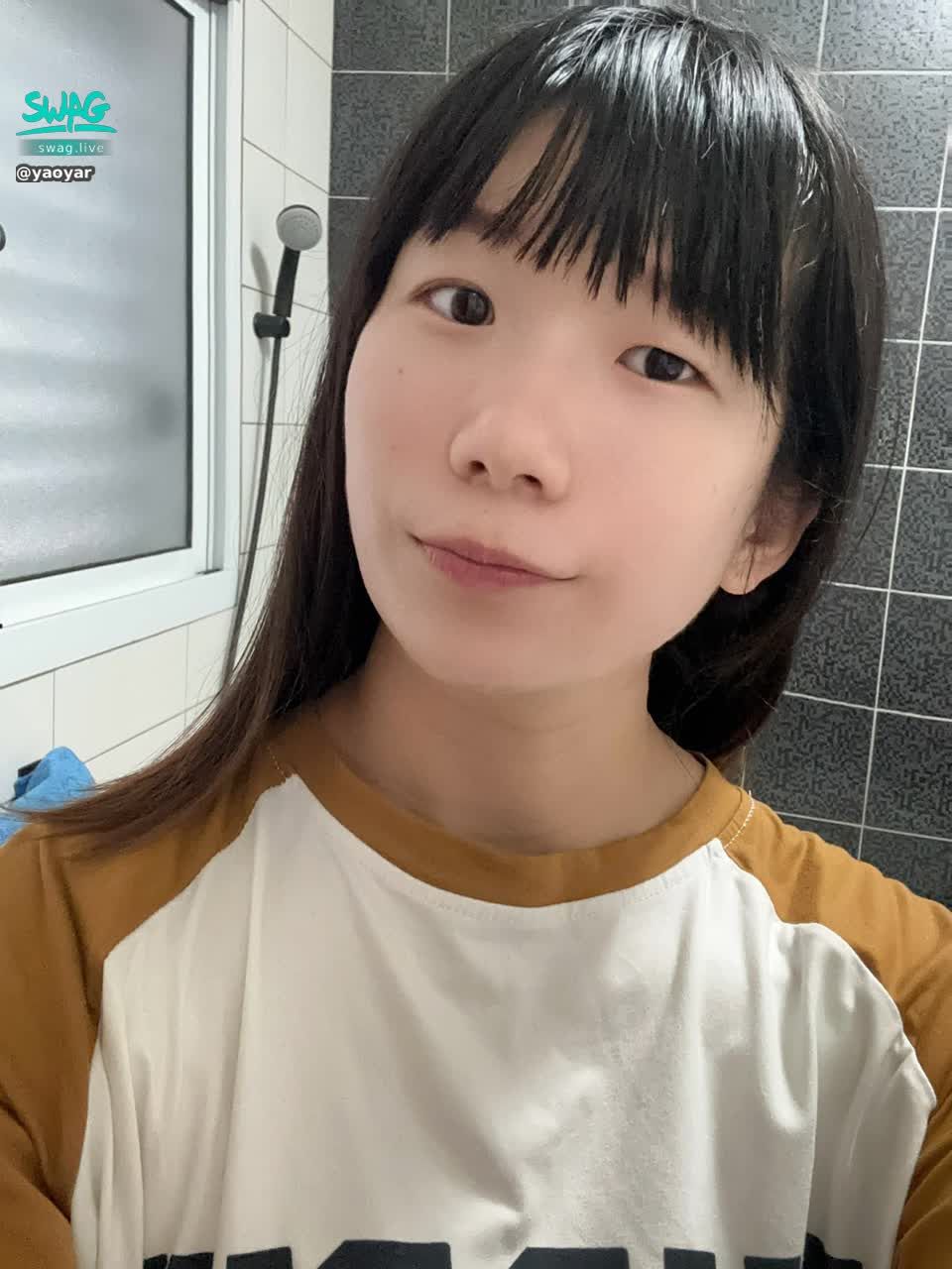 yaoyar : 約會不需要鑽石喔～
想認識新朋友
一起聊天、逛街、吃飯都好❤️

#約會 #日常 #生活 #新人 #露臉